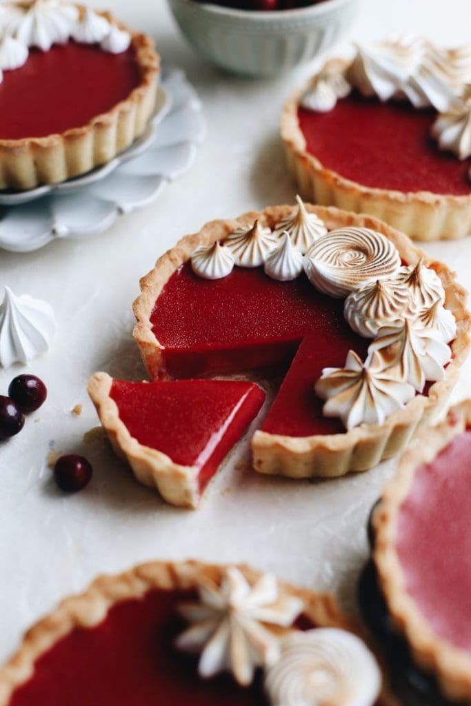 Raspberry mini tart with piped meringue top