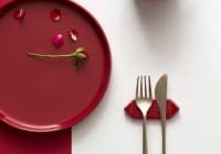 Red Table Setting- Pinterest